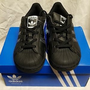 superstar metallic snake